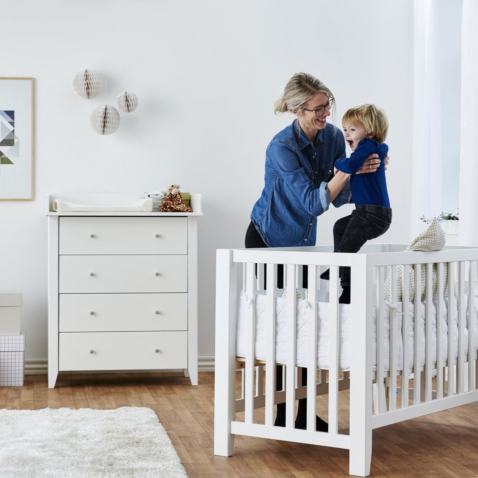 Hoppekids 'Christian' 4 Drawer Dresser/Changing Table - White