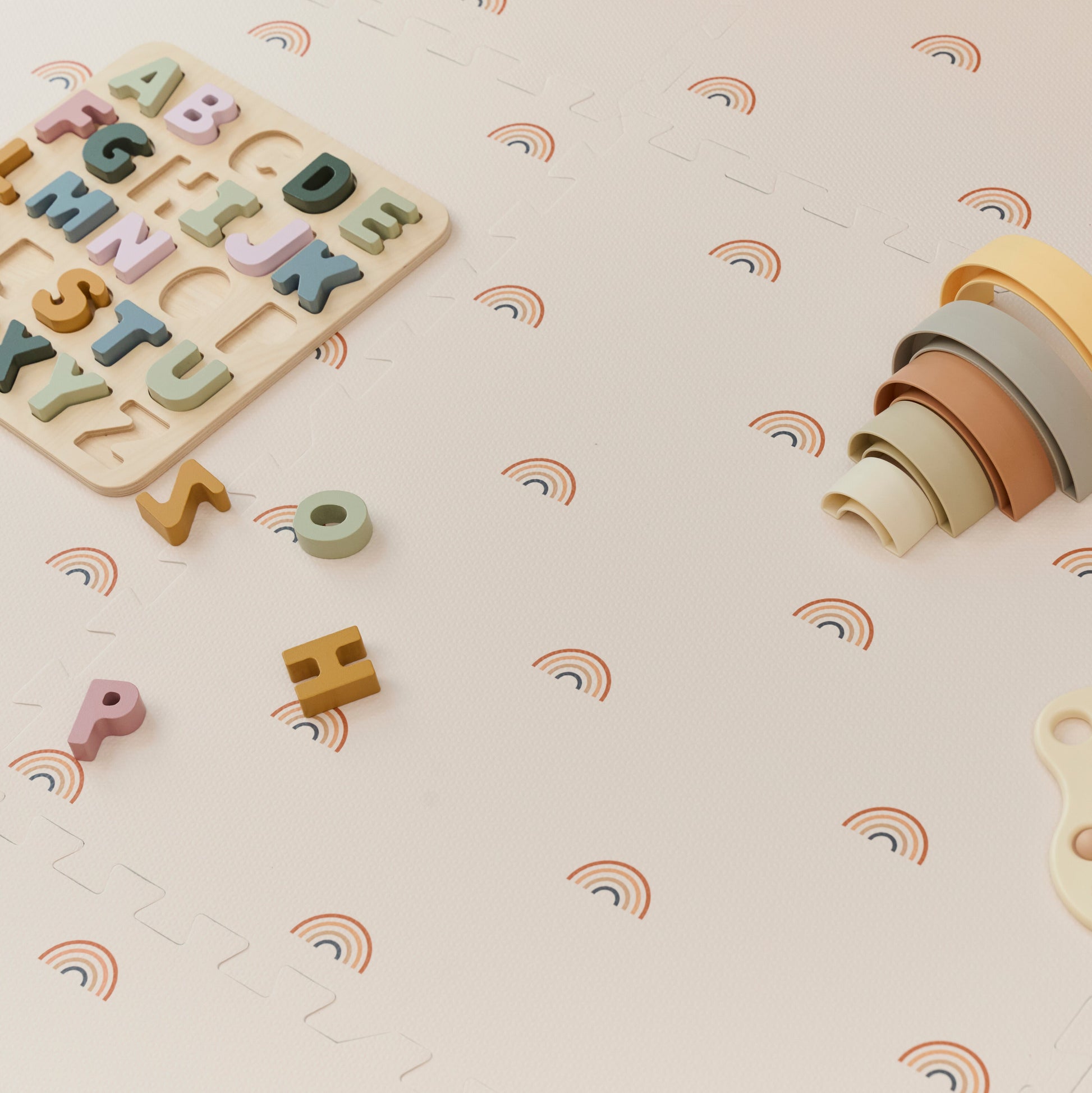 gus + beau Rainbow Foam Playmat Set - Cream