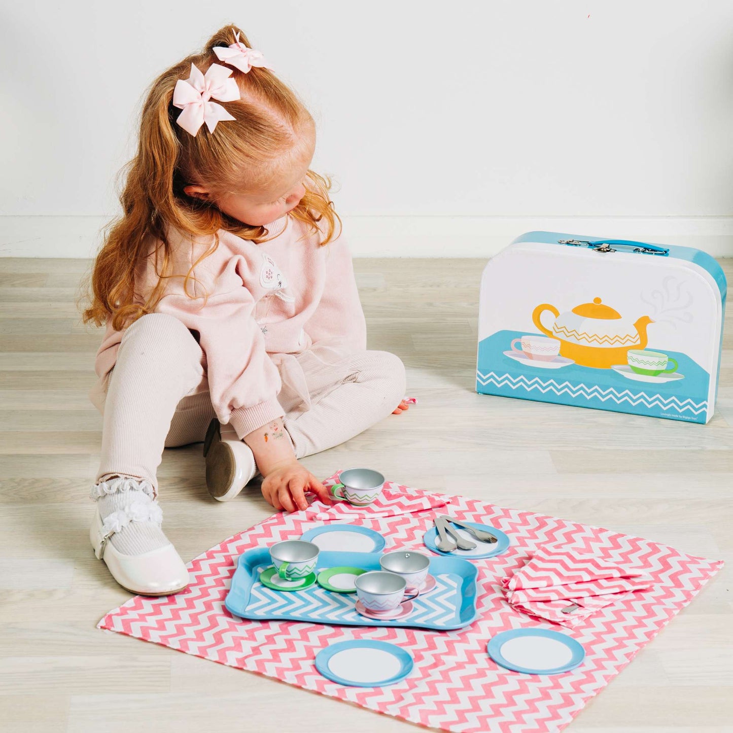 Bigjigs Tin Tea Set