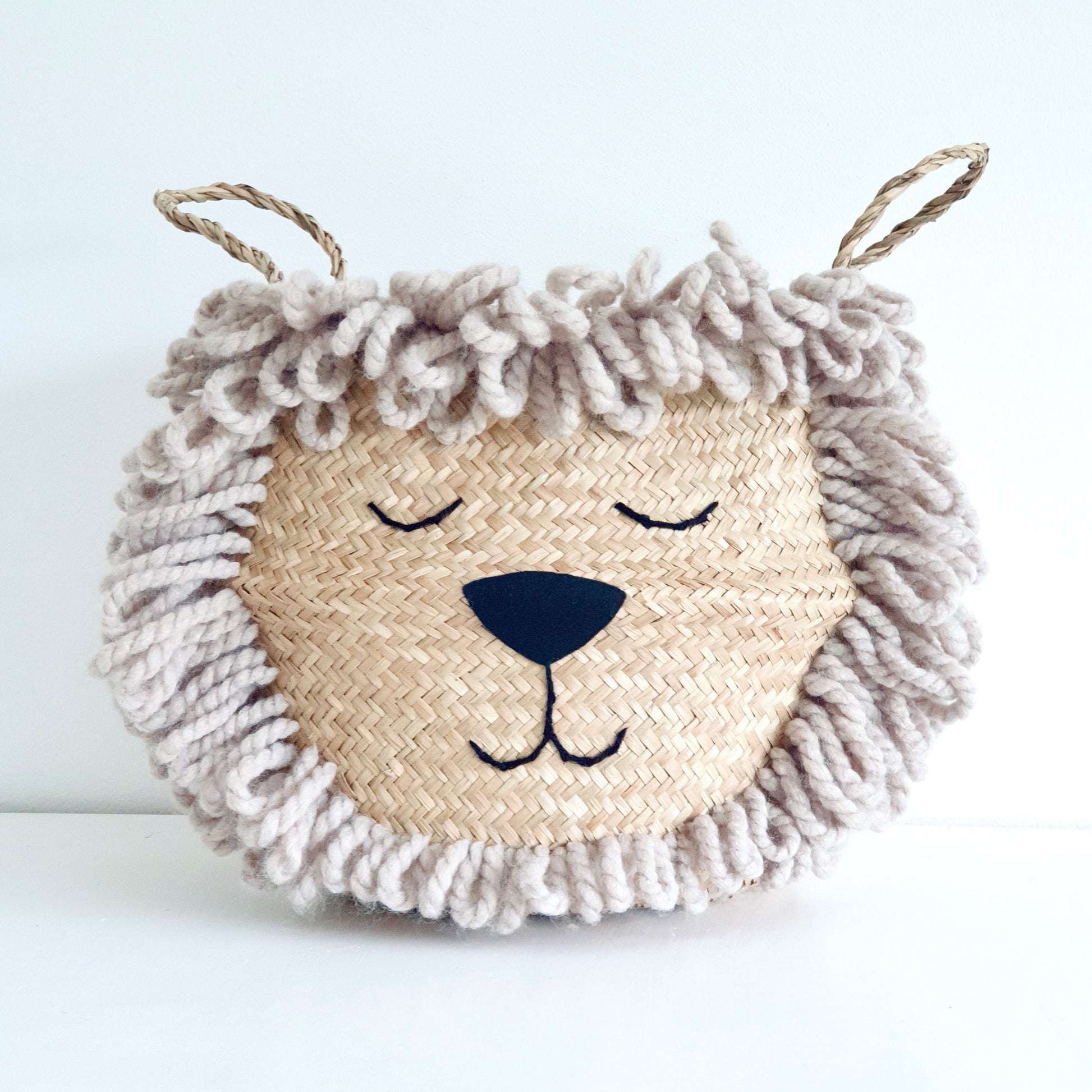 Bellybambino Natural Lion Seagrass Basket - Large