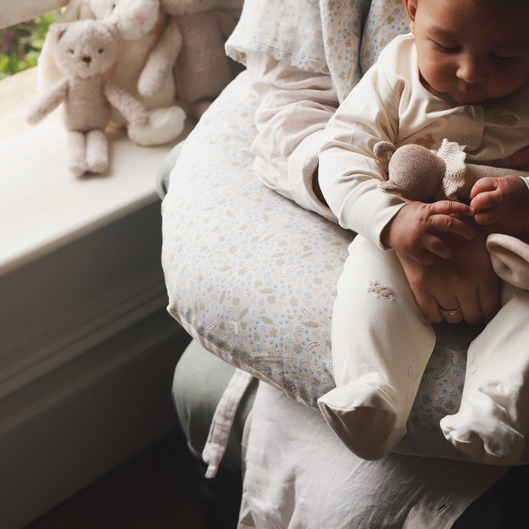 Avery Row Nursing Pillow - Nature Trail