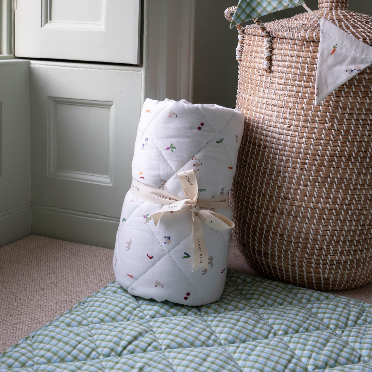 Avery Row Stay & Play Mat - Little Farm