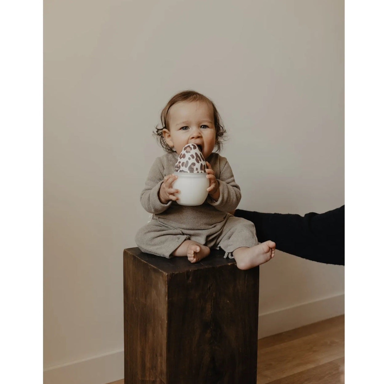 Elhee Silicone Baby Bottle - Leopard (2 Sizes Available)