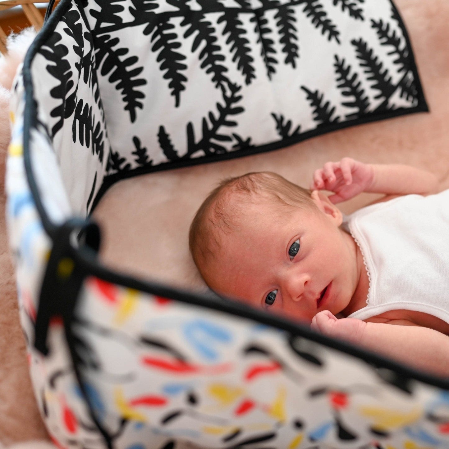 Etta Loves Reversible Baby Sensory Strip - Plant Print