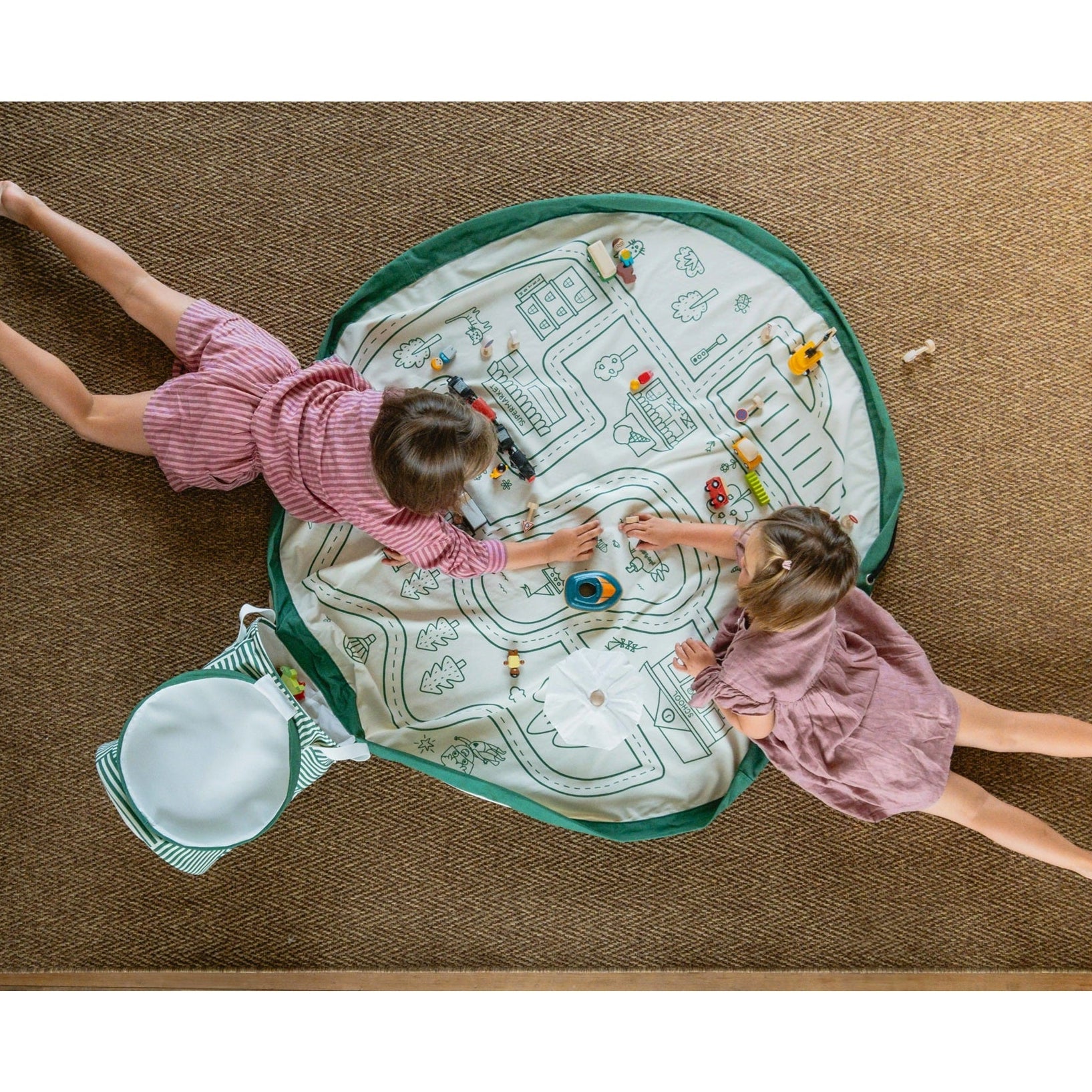 Play & Go Soo Playmat & Storage Basket - Roadmap