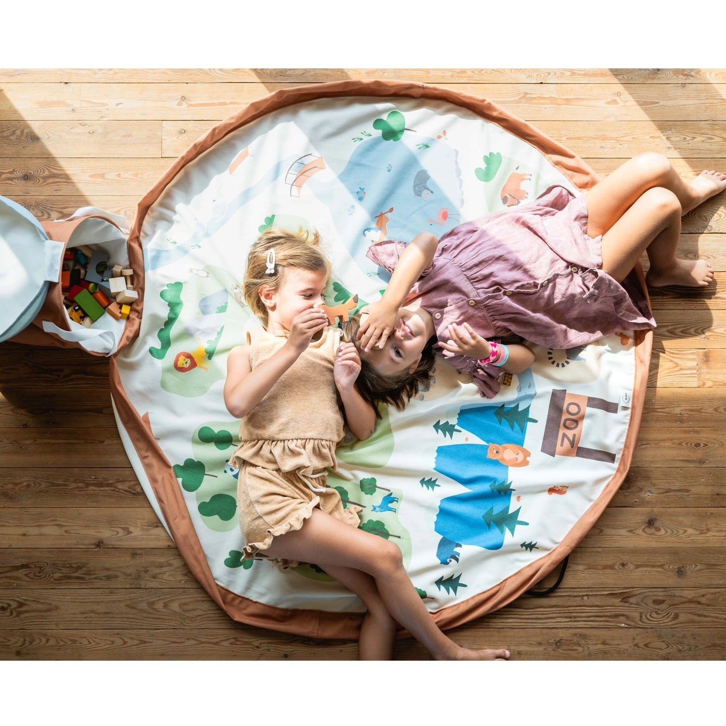 Play & Go Soo Playmat & Storage Basket - Zoo