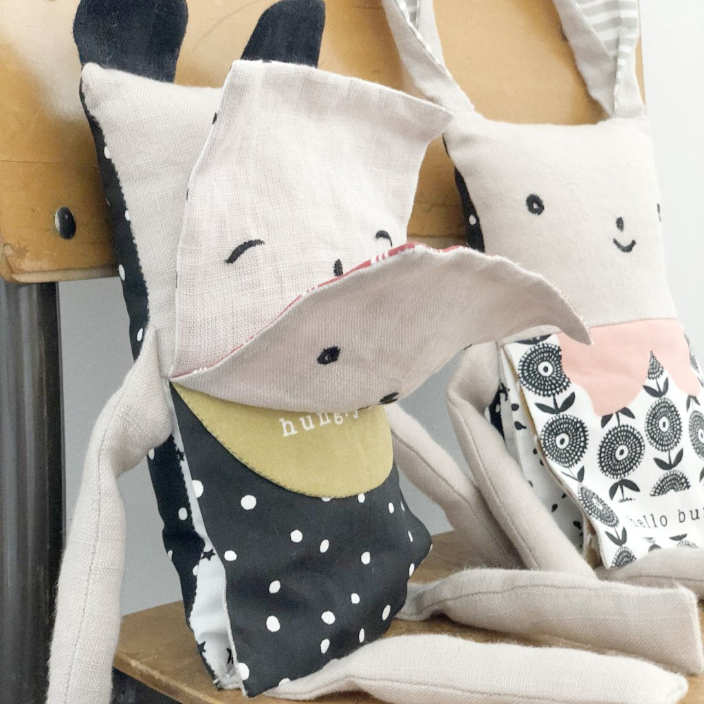 Wee Gallery Organic Flippy Friend - Bunny | Soren's House
